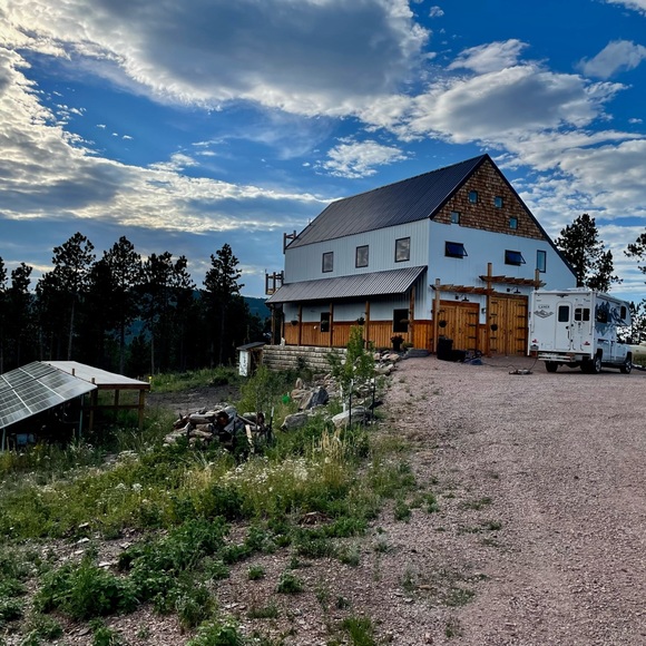 Meet your Posher, Sarah - Picture 1 of 1